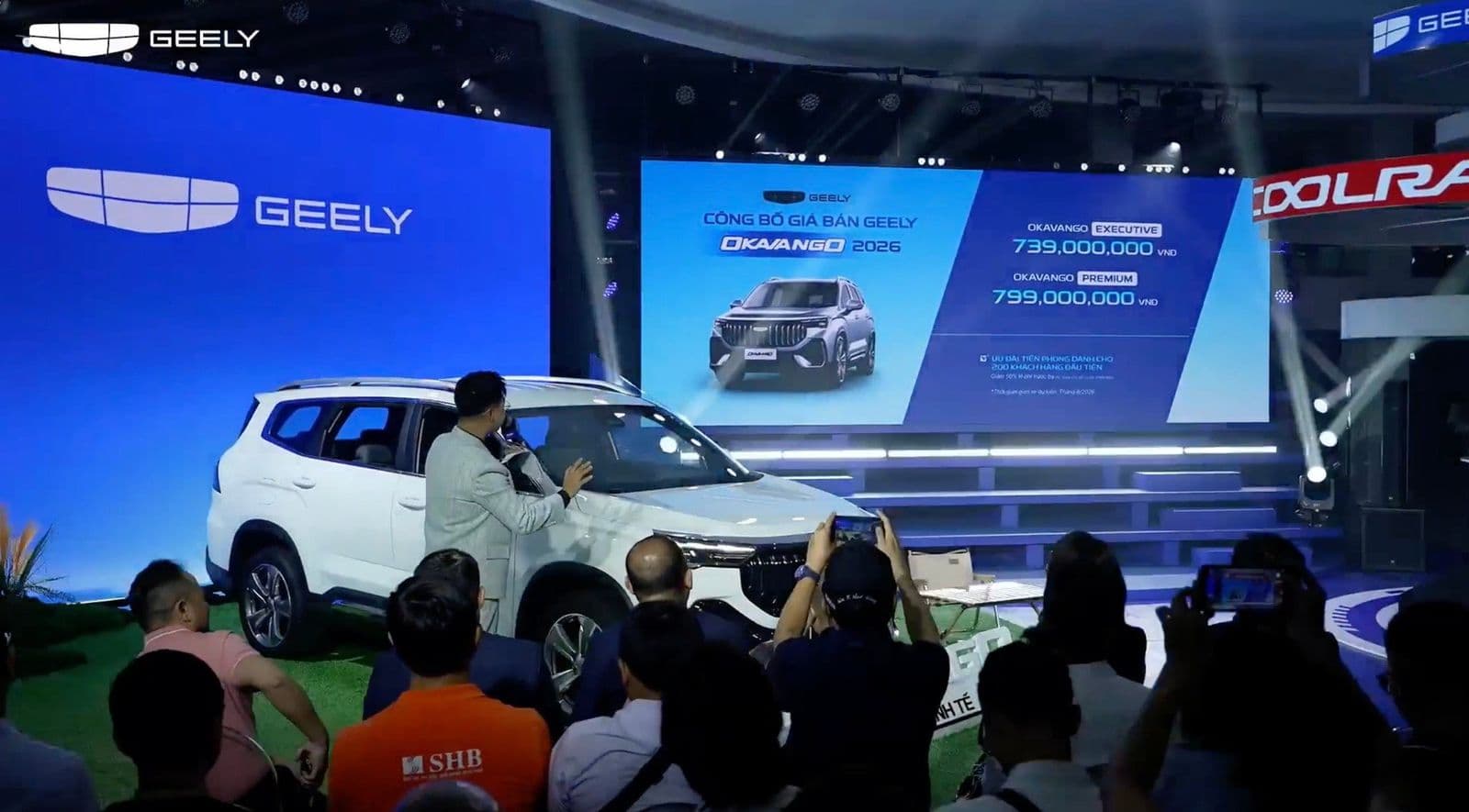 Ra mắt bộ đ&ocirc;i SUV gi&aacute; rẻ Okavango v&agrave; Coolray 2026 tại Việt Nam, giảm gi&aacute;  mạnh 'tất tay' với đối thủ &middot; Autoblog